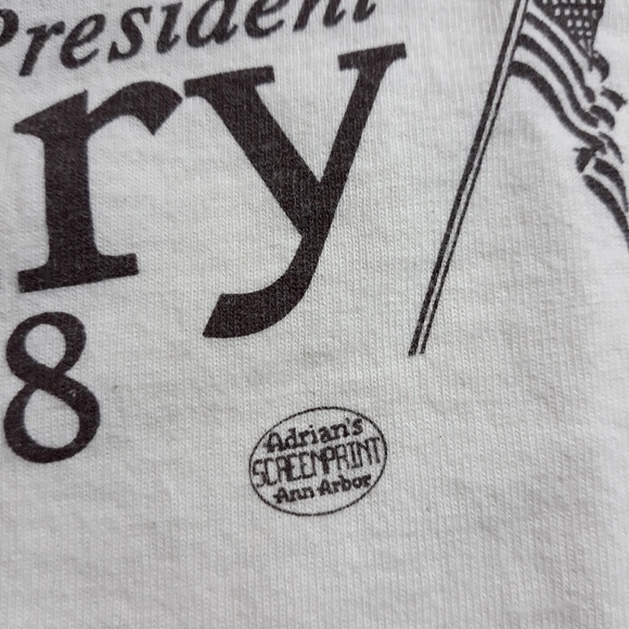 2008 Hillary Clinton Tshirt - Picture 6 of 7